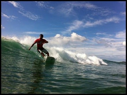 surfing_tamarindo