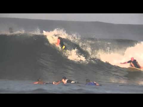 Read more about the article Tamarindo Surf Report – December 6, 2012 (video)