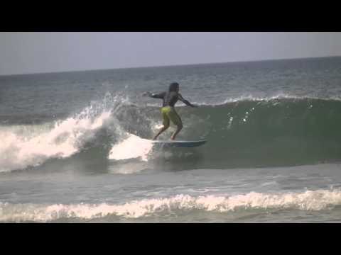 Read more about the article Tamarindo Surf Report – December 12, 2012 (video)