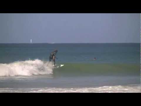 Read more about the article Tamarindo Surf Report – December 24, 2012 (video)