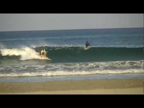 Read more about the article Tamarindo Surf Report – March 16, 2013 (video)