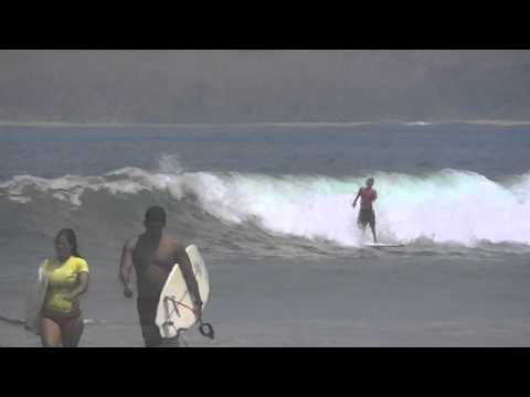 Read more about the article Tamarindo Surf Report – March 23, 2013 (video)