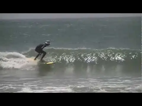 Read more about the article Tamarindo Surf Report – March 27, 2013 (video)