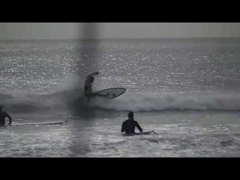 Read more about the article Avellanas Surf Report – May 14, 2013 (video)