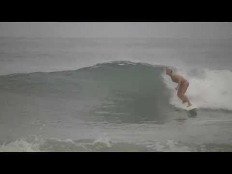Read more about the article Tamarindo Surf Report – June 18, 2013 (video)