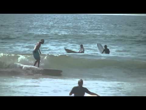 Read more about the article Tamarindo Surf Report – October 7, 2013 (video)