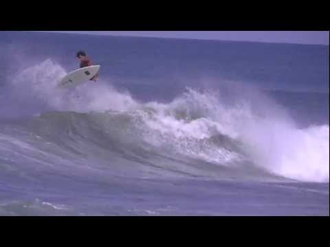 Read more about the article Grande Surf Report – September 11, 2012 (video)
