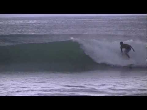 Read more about the article Tamarindo Surf Report – September 18, 2012 (video)