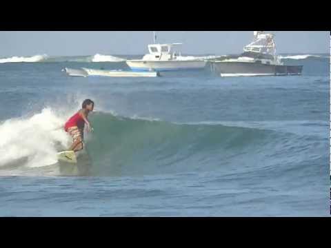 Read more about the article Tamarindo Surf Report – October 6, 2012 (video)