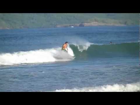 Read more about the article Tamarindo Surf Report – November 19 , 2012 (video)