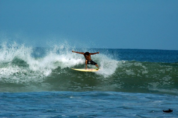 Read more about the article Surf Report for Sunday, August 7th 2011s