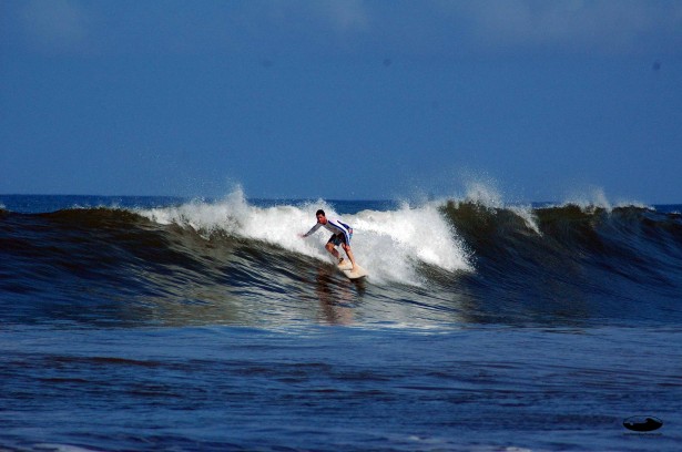 Read more about the article Surf Report for Saturday, August 20 2011