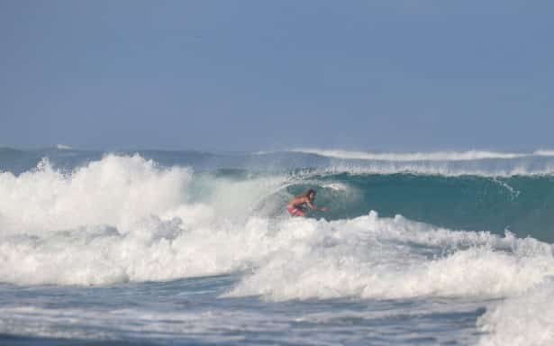 Read more about the article Playa Avellanas Surf Report – June 2, 2014