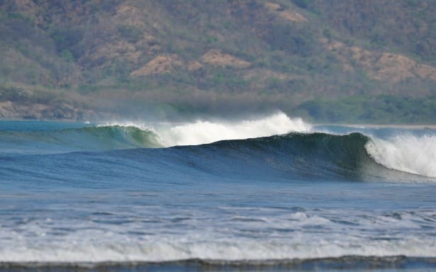 Read more about the article Tamarindo Surf Report – may 28, 2014