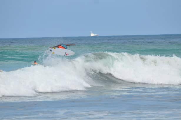 Read more about the article Playa Grande Surf Report – may 23, 2014
