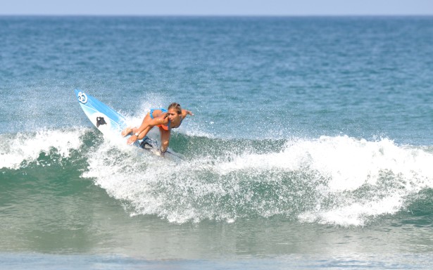 Read more about the article Tamarindo Surf Report – April 8, 2014