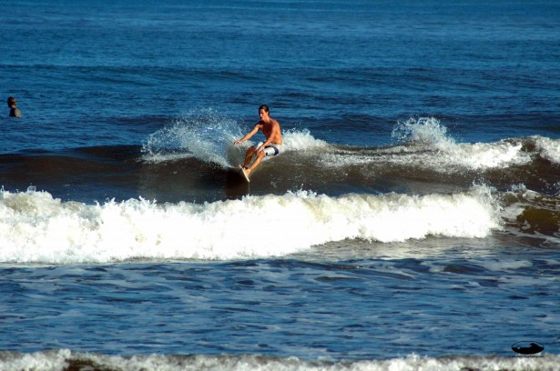 Read more about the article Surf Report for Monday, July 18th 2011