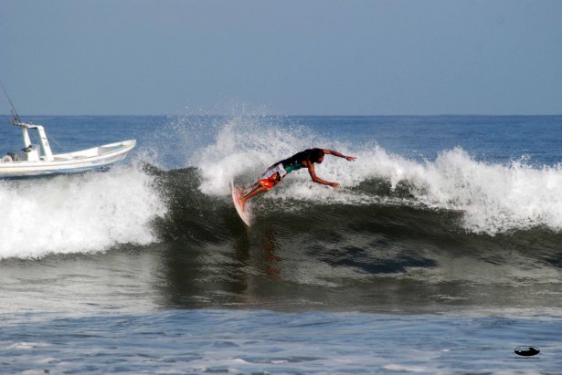 Read more about the article Surf Report for Saturday, July 9th 2011