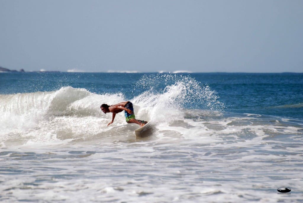 Read more about the article Surf Report for Friday, March 25th 2011