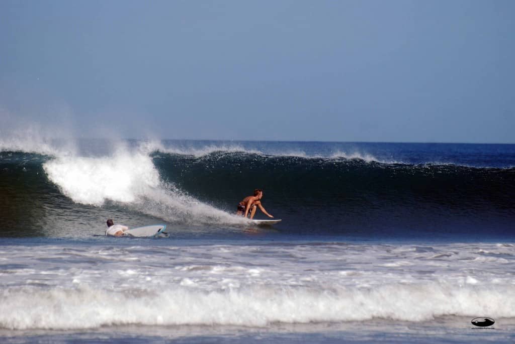 Read more about the article Surf Report for Tuesday, April 5th 2011 (Morning)