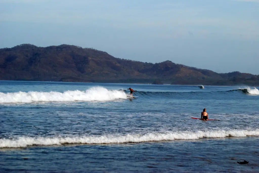 Read more about the article Surf Report for Sunday, April 10th 2011 (Morning)