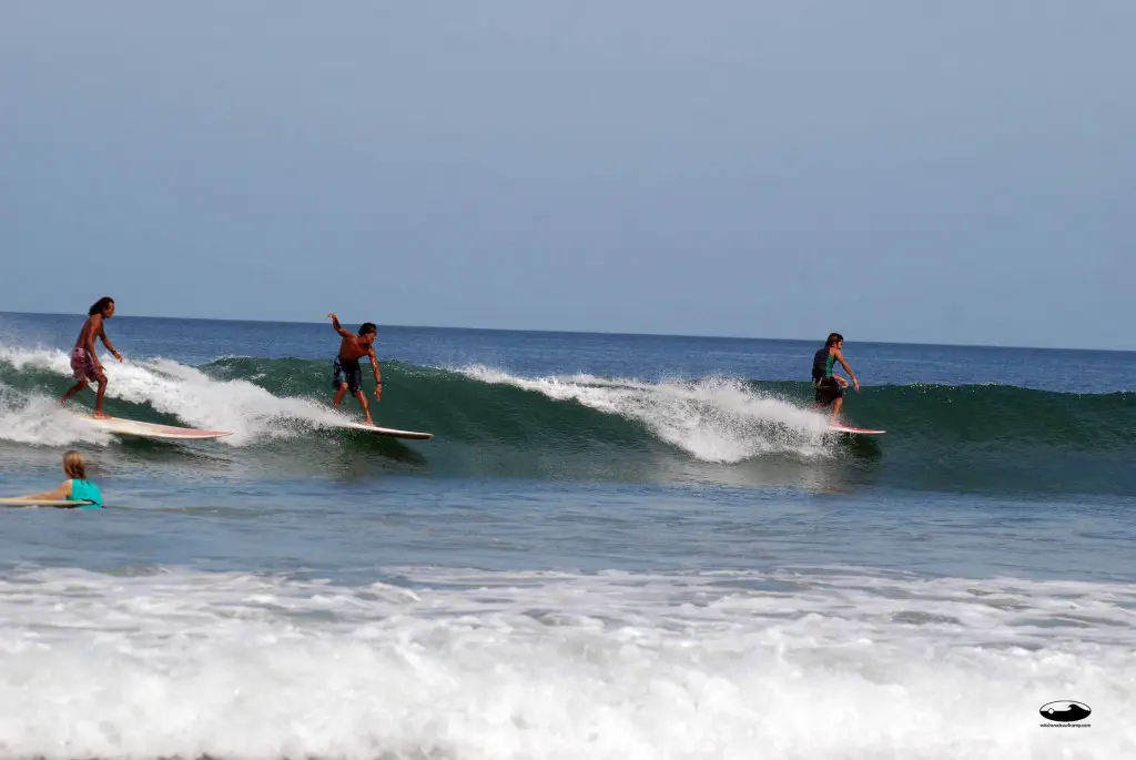 Read more about the article Surf Report for Sunday, April 10th 2011 (Afternoon/Evening)
