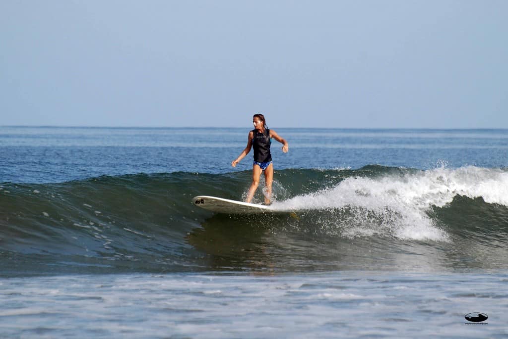 Read more about the article Surf Report for Monday, April 11th 2011
