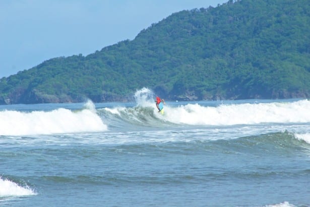 Read more about the article Tamarindo Surf Report – August 30th