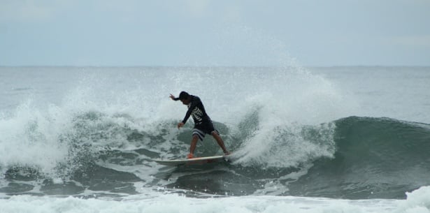 Read more about the article Tamarindo Surf Report – October 16, 2014