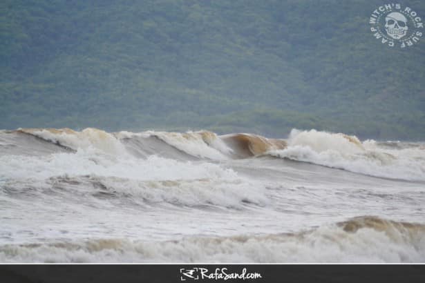 Read more about the article Surf Report for Tuesday, October 11th 2011