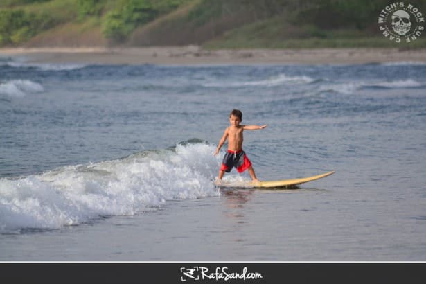 Read more about the article Surf Report for Saturday, November 26th 2011