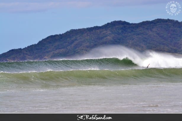 Read more about the article Surf Report for Tuesday, January 3rd 2012