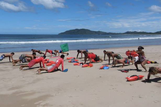Read more about the article Tamarindo takes steps forward with new Lifeguard program.