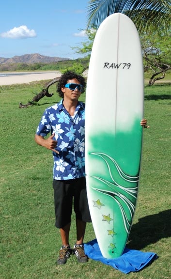 Read more about the article Give the gift of surf with a Custom Board