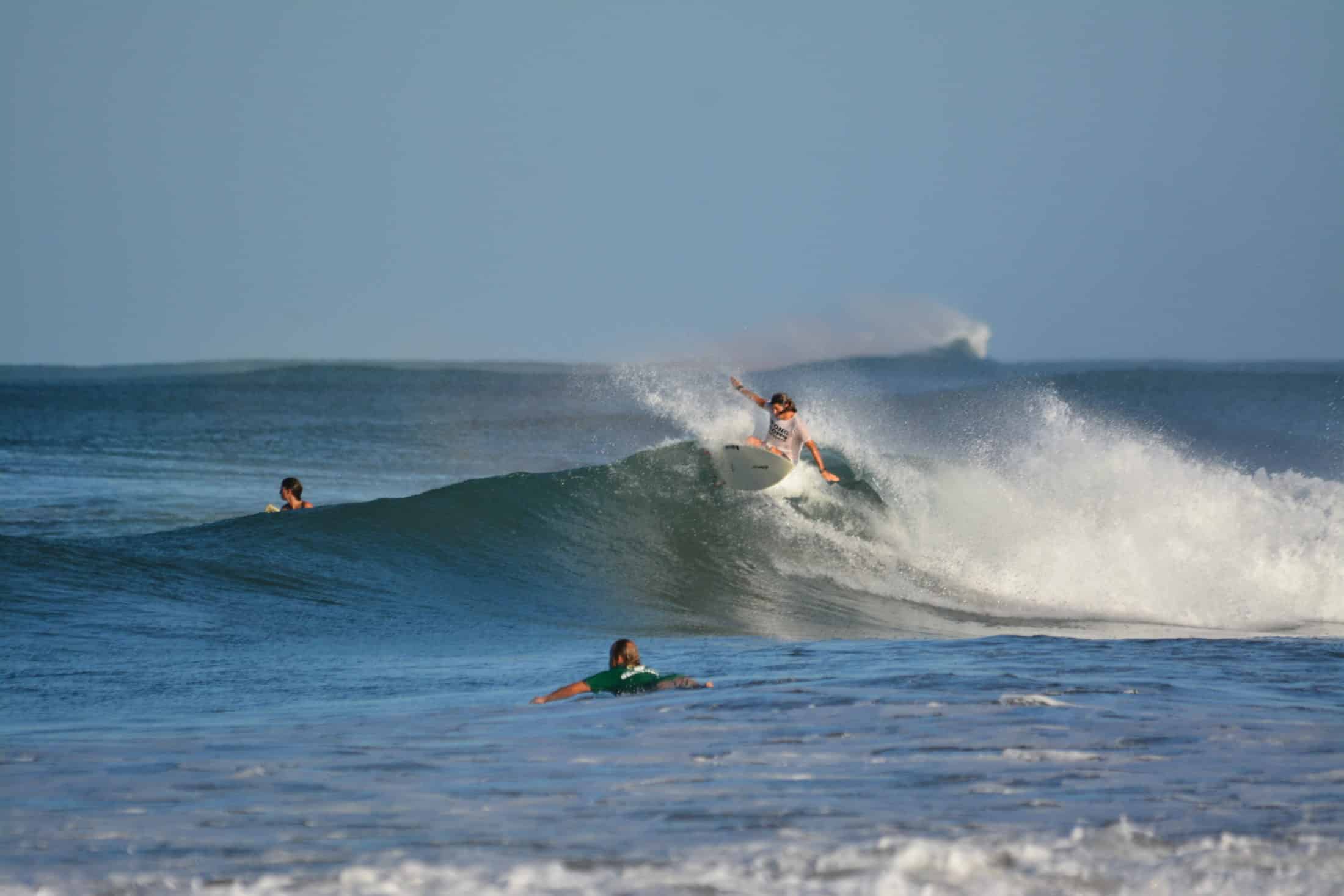 Read more about the article Avellanas and Tamarindo Surf Report March 15th