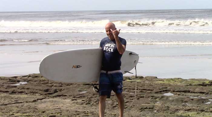 Solo surf traveler in Costa Rica