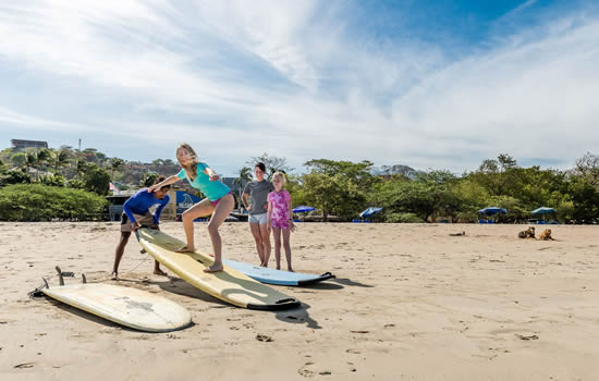 beginner surf lesson Tamarindo Costa Rica