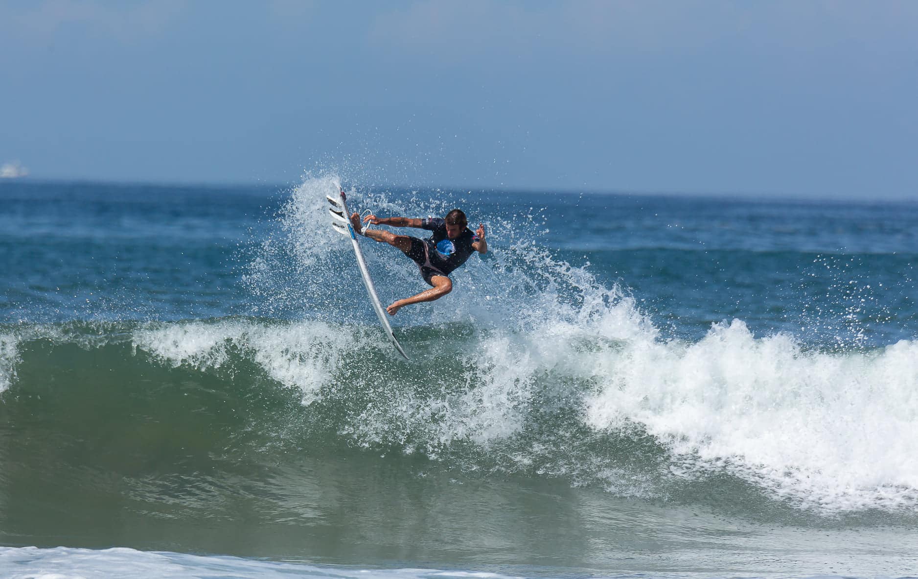 Witch’s Rock Surf Camp To Host Federation Of Surf Contest In Tamarindo