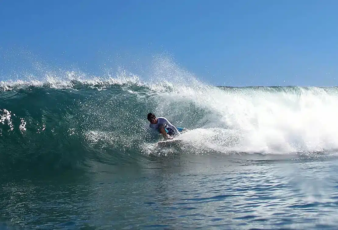 Surf Tours oara Avanzados Tamarindo Costa Rica