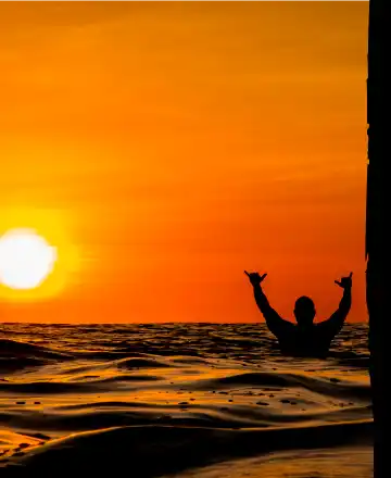 Last Minute Discounts - Costa Rica Surfing Camps